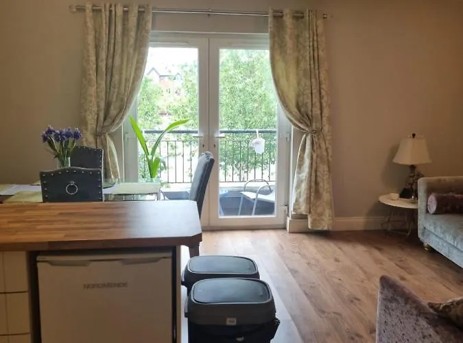 2bedroomed On First Floor With Balcony Kenmare