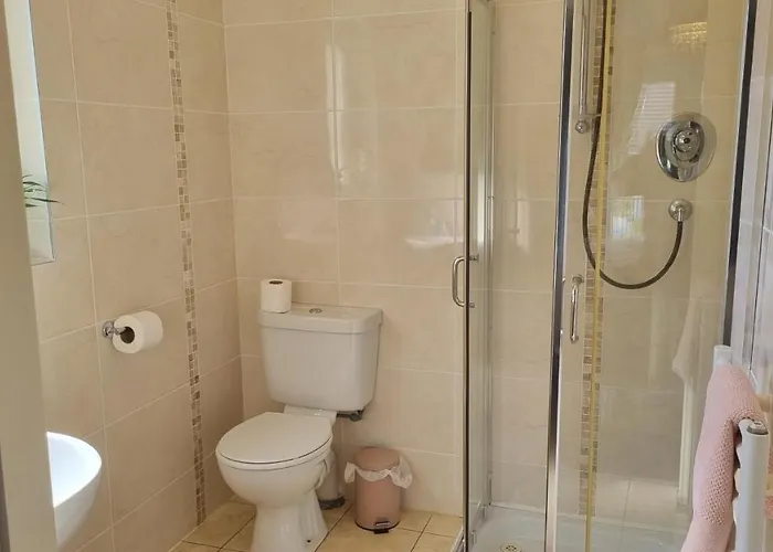 아파트 2bedroomed On First Floor With Balcony